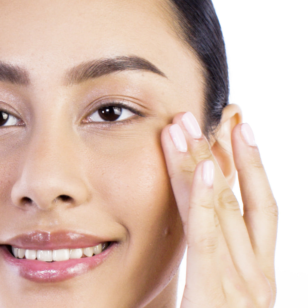 Pixi + Hello Kitty Chrome Glow Palette