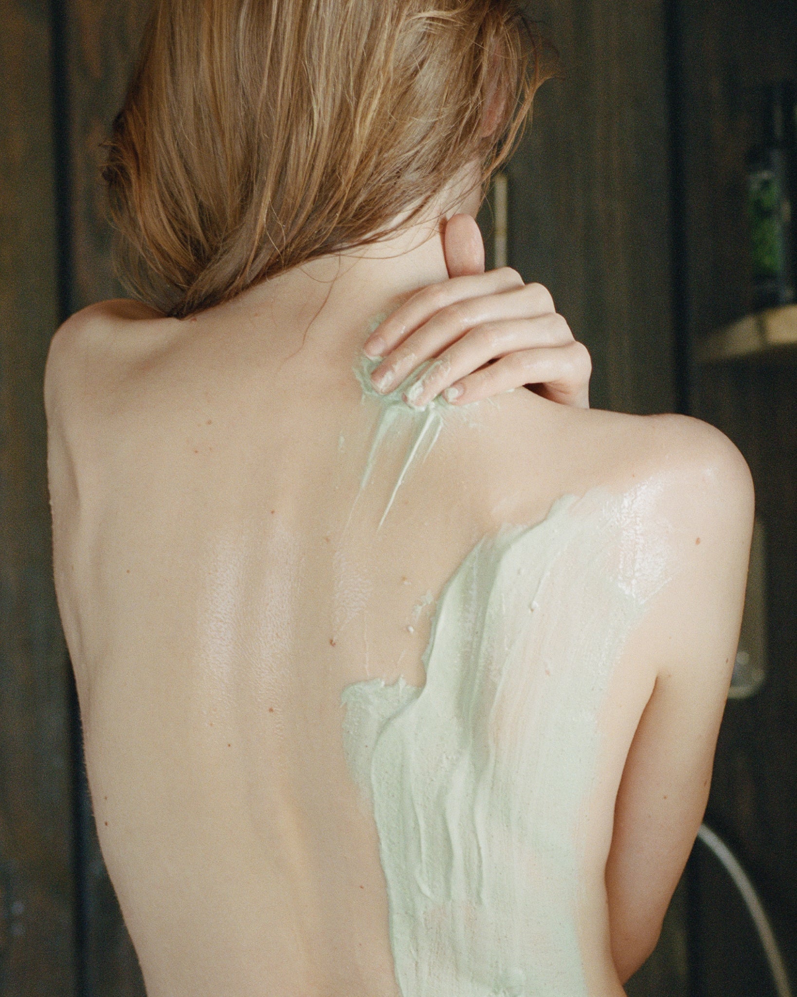 AHA+Mineral Body Peel