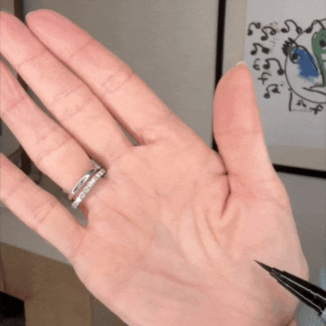 2pcs PrimeEyes Liquid Eyeliner